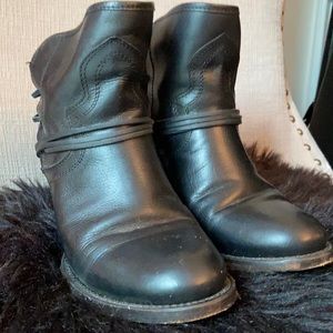 Freebird Black Boots